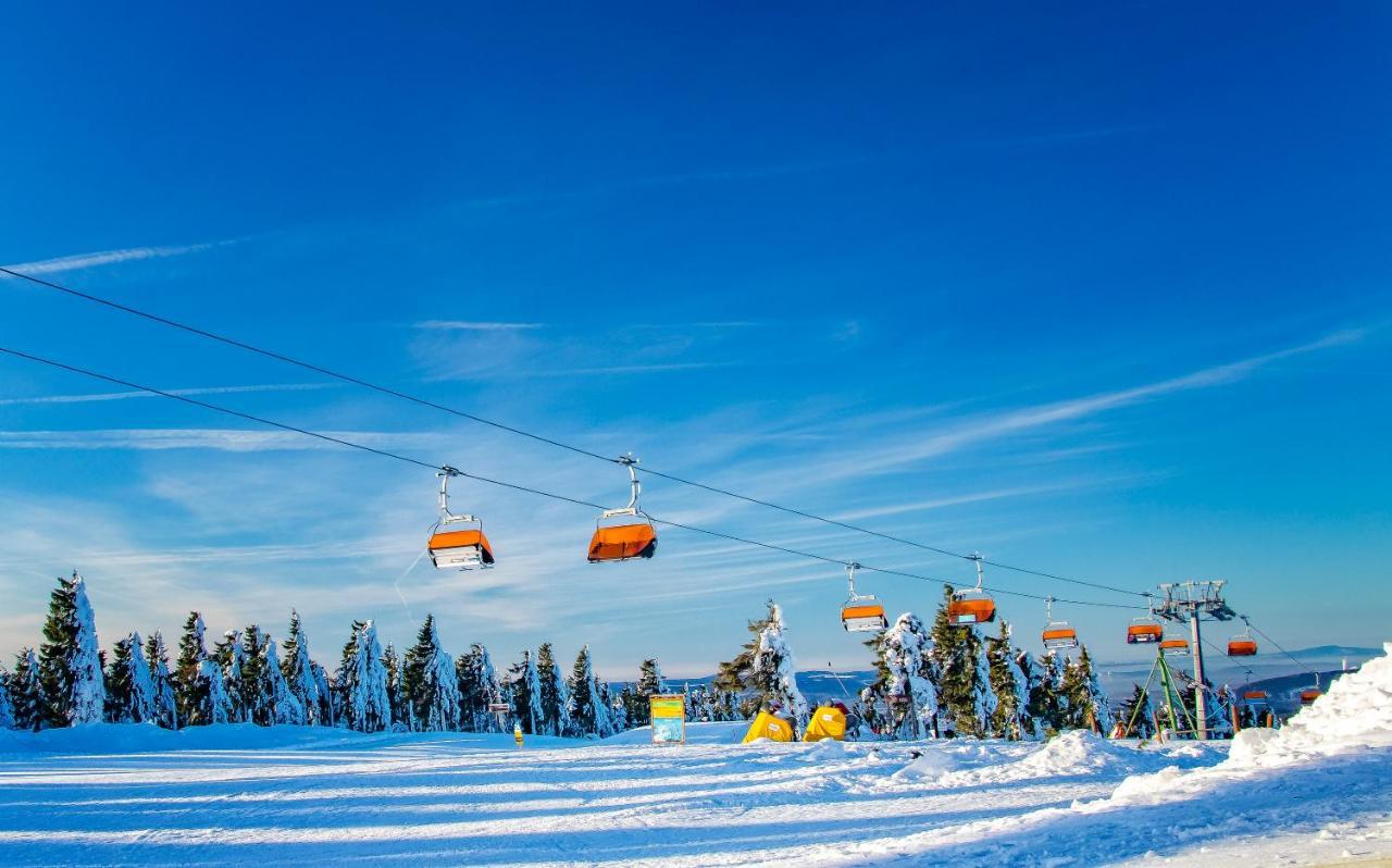 K2 Aparthotel Klinovec Views - Mezonet Apt Loučná pod Klínovcem Bagian luar foto